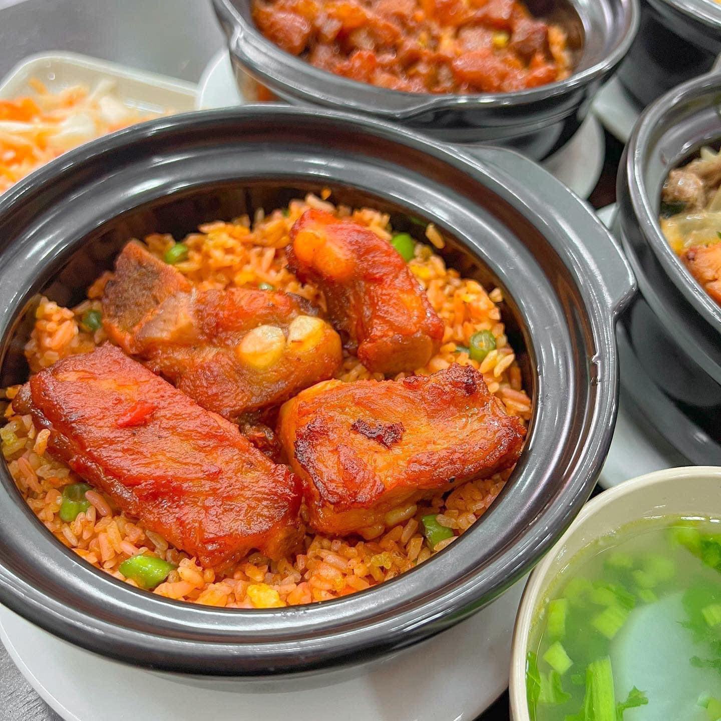 cơm thố sườn anh nguyễn